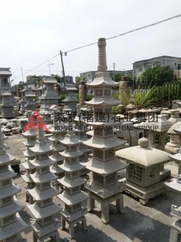 四方五重塔（岗崎）