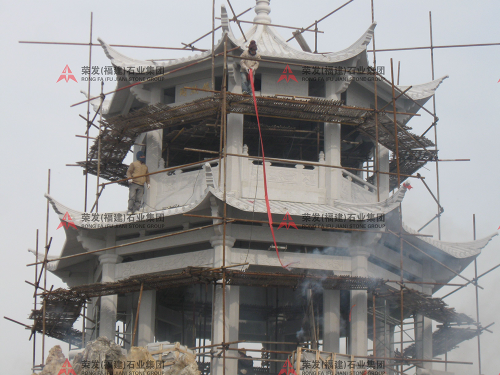 江苏宜兴重檐八角亭