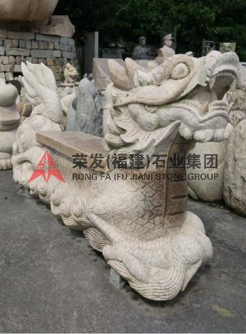 Dragon throne