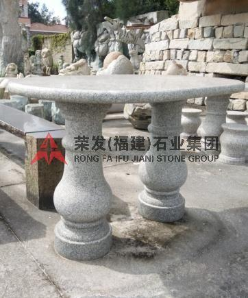 椭圆桌椅