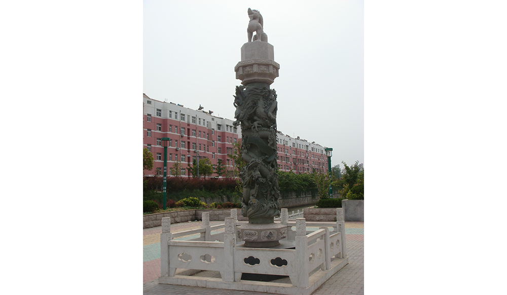 辽宁省连云港文化柱与龙柱