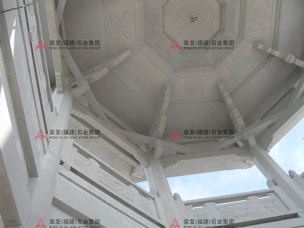 江苏宜兴重檐八角亭