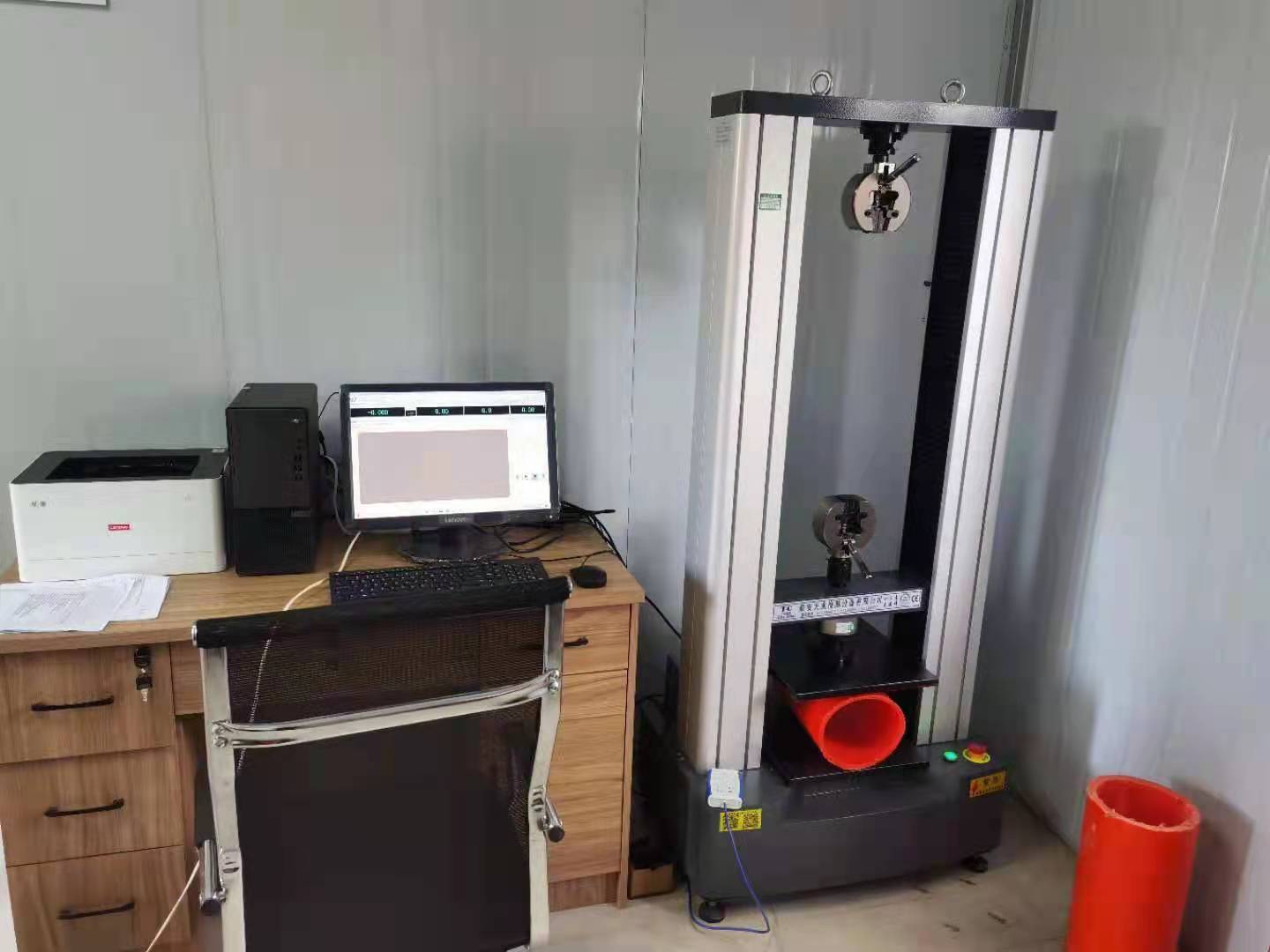 Universal Testing Machine - Conventional Type