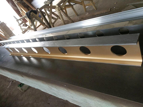 Magnesium aluminum ruler