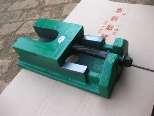 Machine tool adjustment shim