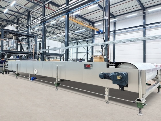 How Industrial Cooling Solutions Enhance Flaker Machine Performance