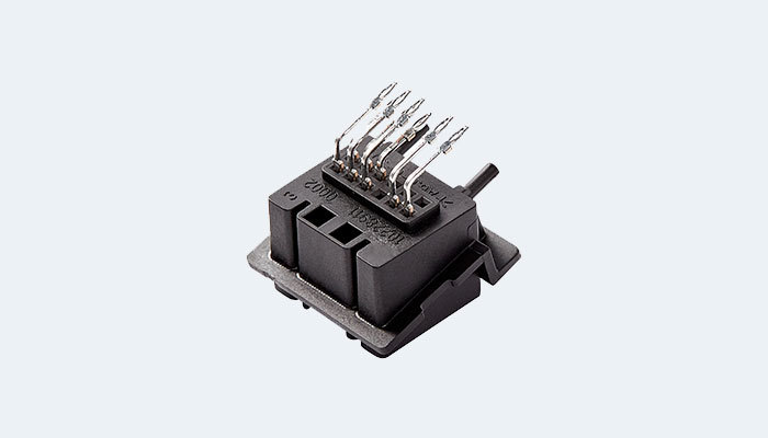 Connector Connector