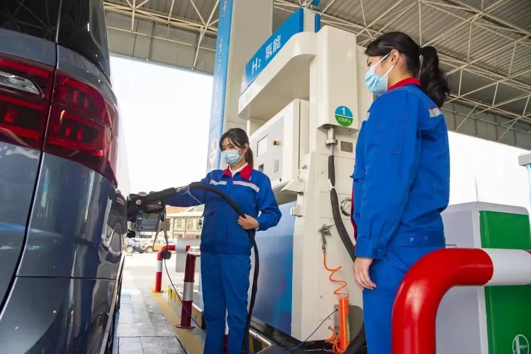 Shanghai Hydrogen-Gasoline Mixed Station