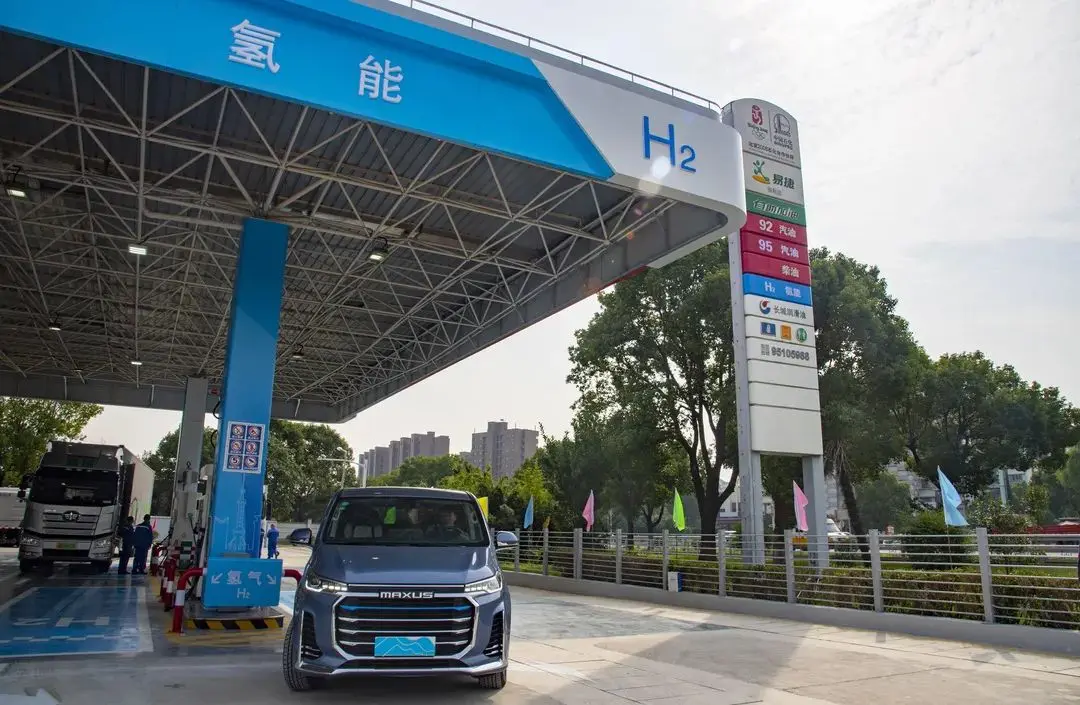 Shanghai Hydrogen-Gasoline Mixed Station