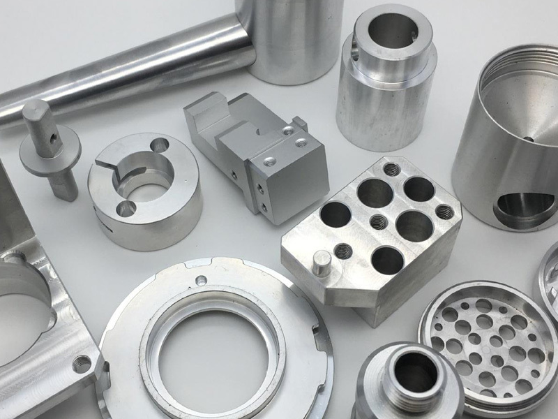What are the punching and layout forms of different shapes of hardware processing?