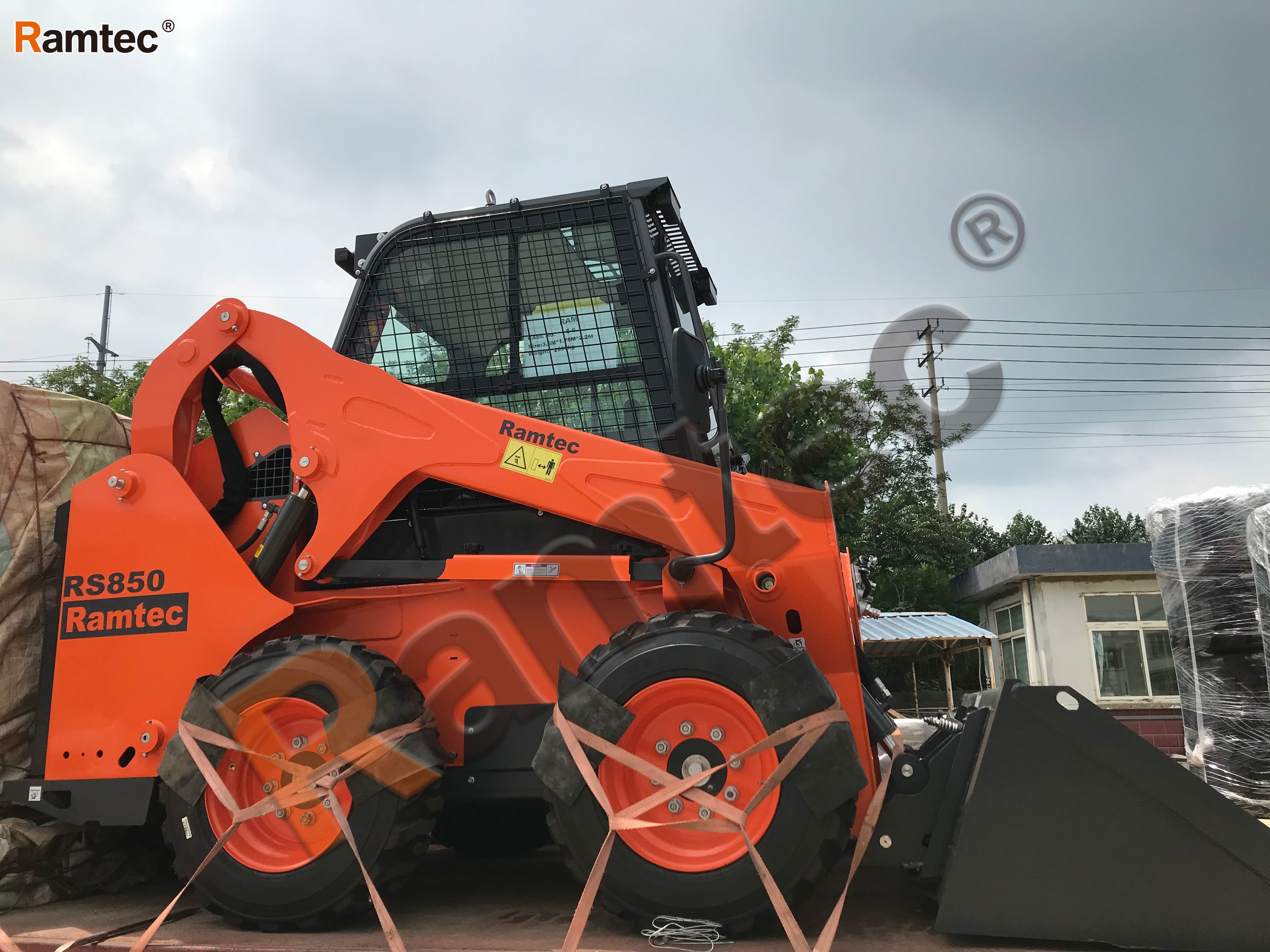 Continuous Improvement: Upgraded Loader Assembly Process Wins High Praise from Customers