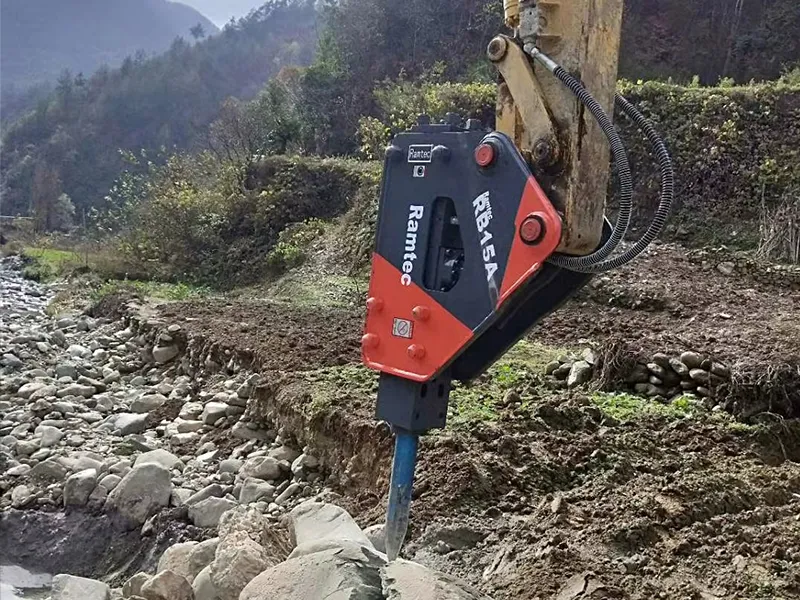 Maximize Efficiency: Understanding the Benefits of Hydraulic Breakers for Wheel Loaders