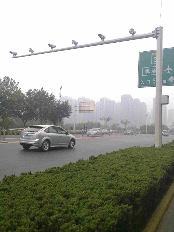 监控立杆