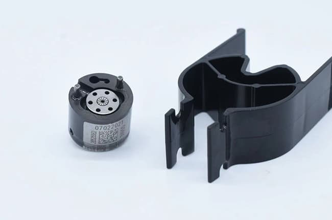 入荷now 安全 DELPHI Bascolin - 28229873 for 28525582 Valve Control Injector パーツ
