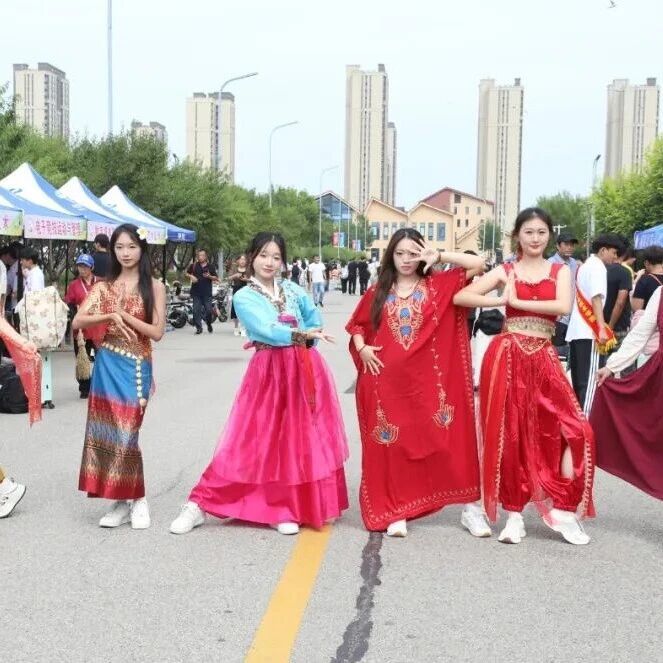 510名教职工、610名学生志愿者参与迎新！2025年曹职院迎新幕后的温暖注脚