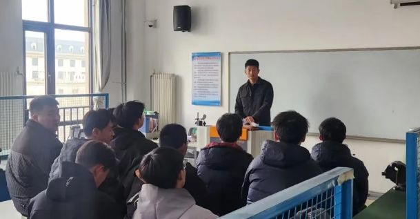 传承匠心，共筑钳工文化交流桥梁  向钳看钳工社团