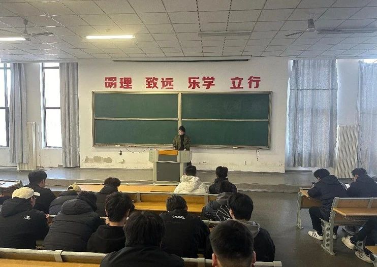 工程学院反诈行动：智识骗术，筑牢青春“防火墙”