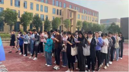 卓越班英语晨读活动再次拉开帷幕