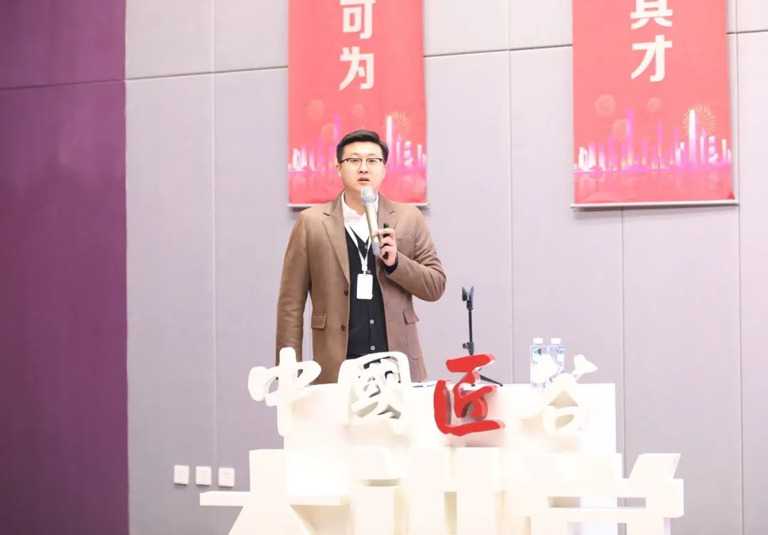 曹职院召开学生工作专题培训会