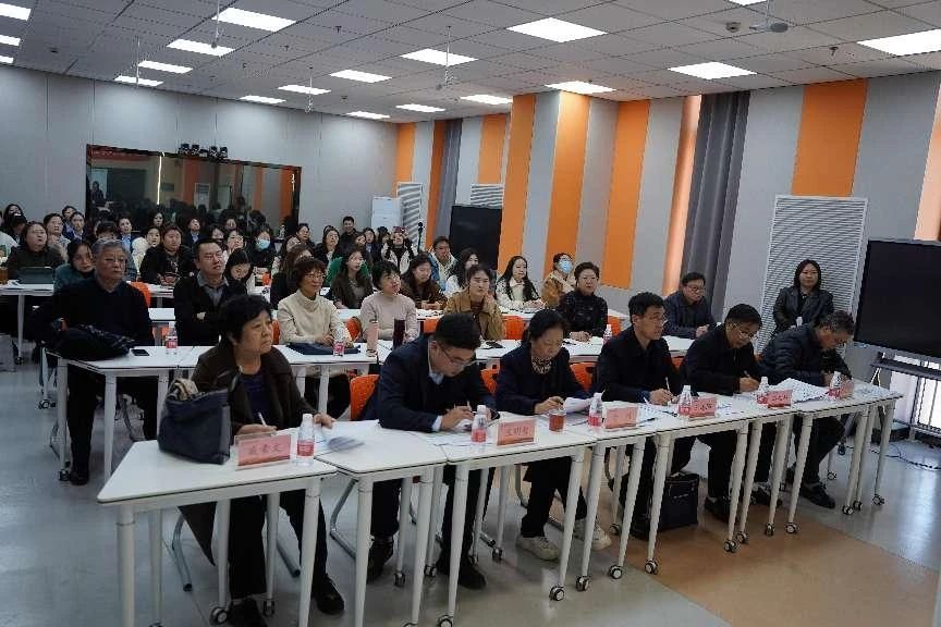 基础教学部教师获得曹妃甸职业技术学院2025年教师教学能力大赛二等奖、三等奖