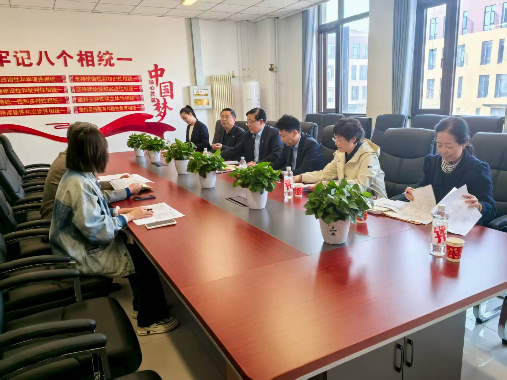 校领导莅临马克思主义学院开展调研指导工作