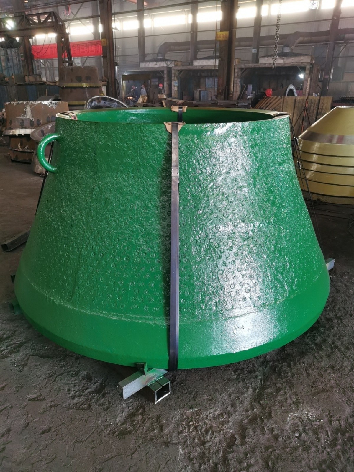 TITANIUM CARBIDE BACK LINING