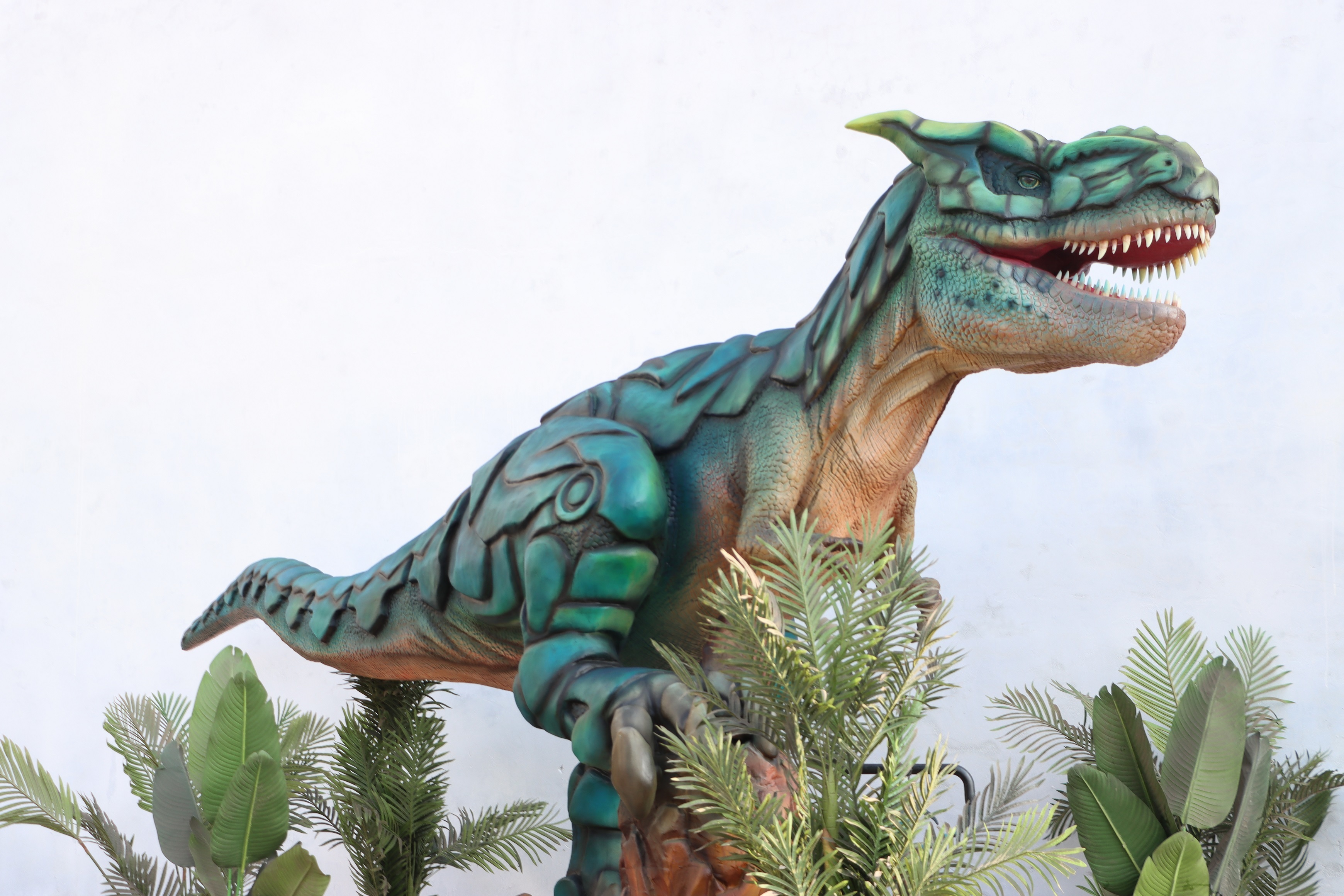 Life-Size Outdoor Remote Control Robot Dinosaur Realistic Animatronic Amusement Park Dinosaurr Statue