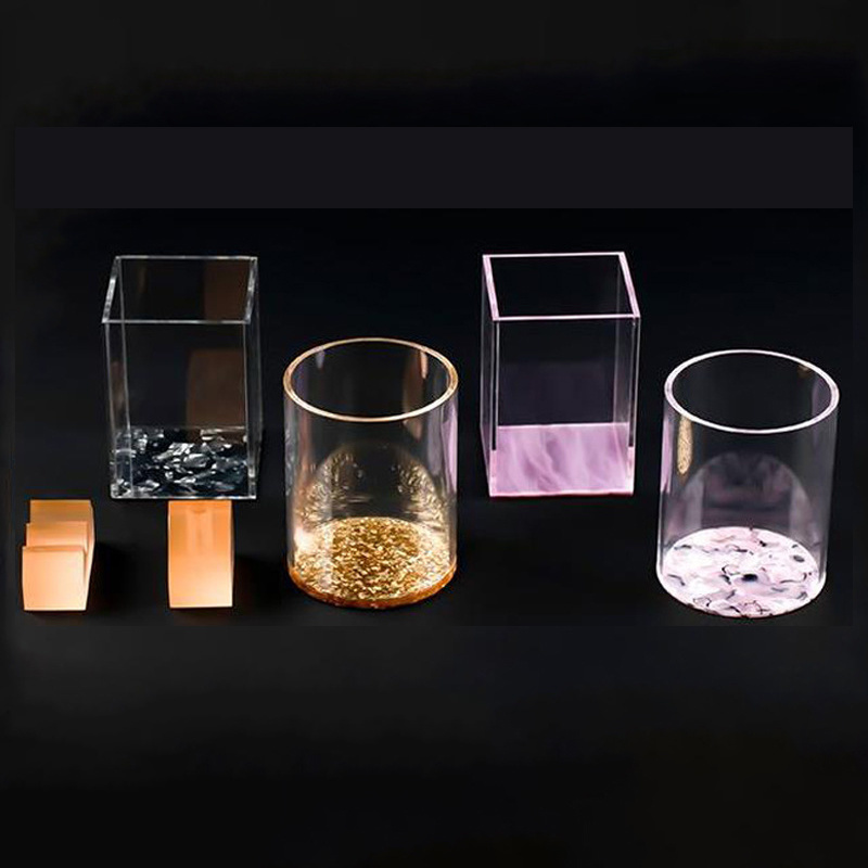 Transparent pen holder
