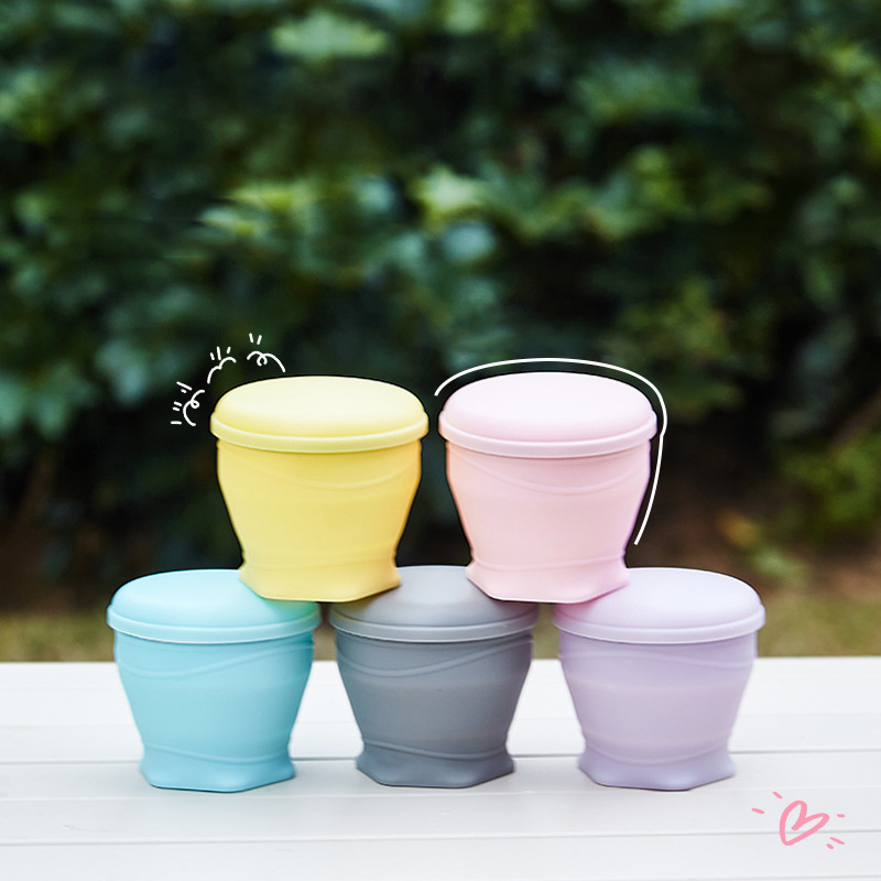 Compact folding cup