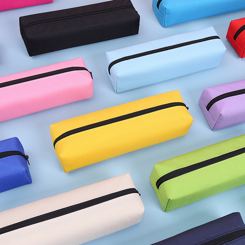 Large-capacity minimalist pencil case