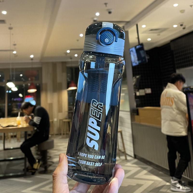 大容量直飲式水樽