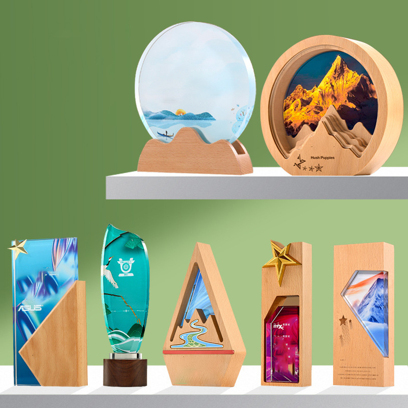 Creative wooden base crystal trophy