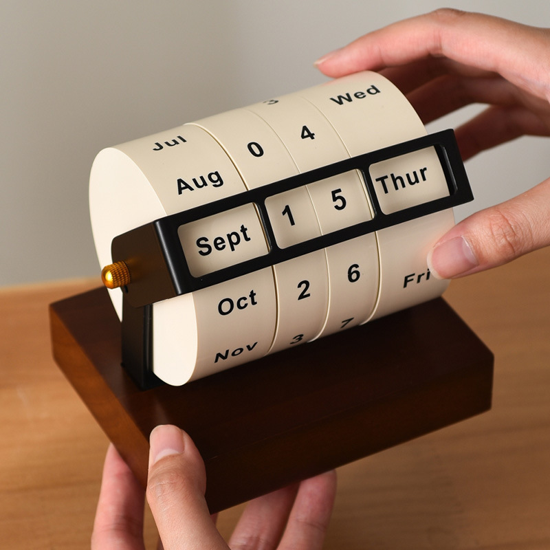 Flip Metal Desk Calendar