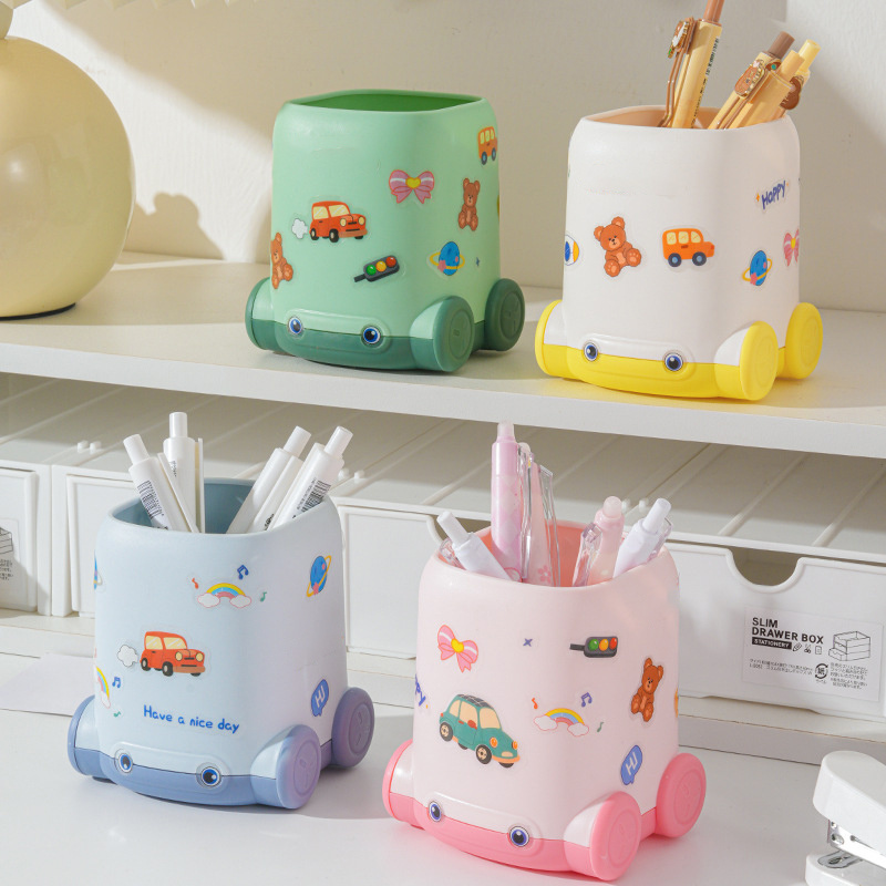 Creative small car-shaped pen holder