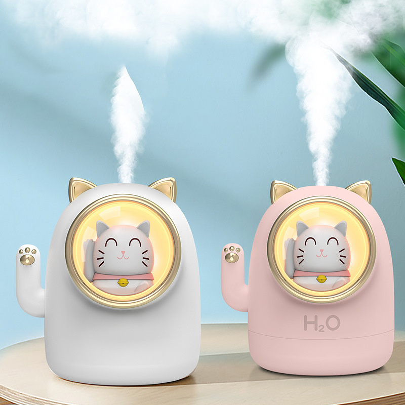 Beckoning Cat Space Capsule Humidifier