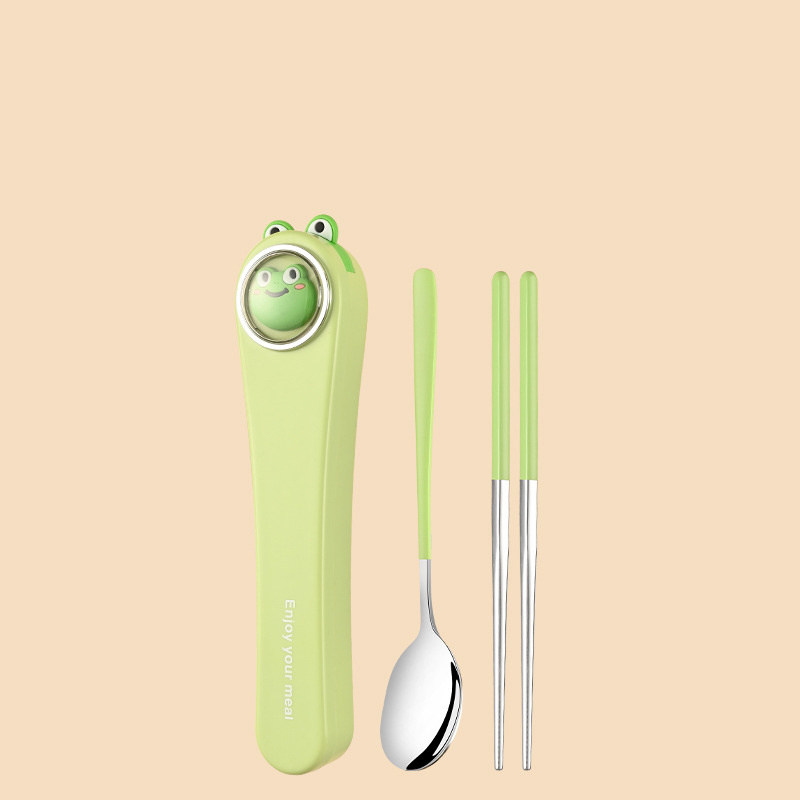Animal-shaped tableware set