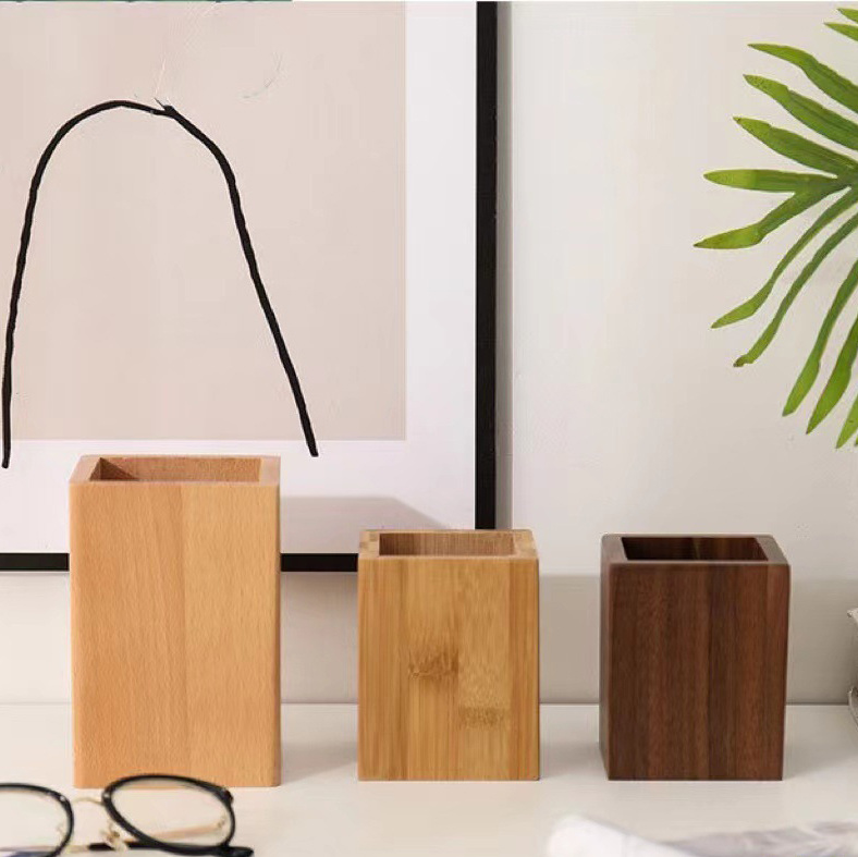 Wooden pen holder