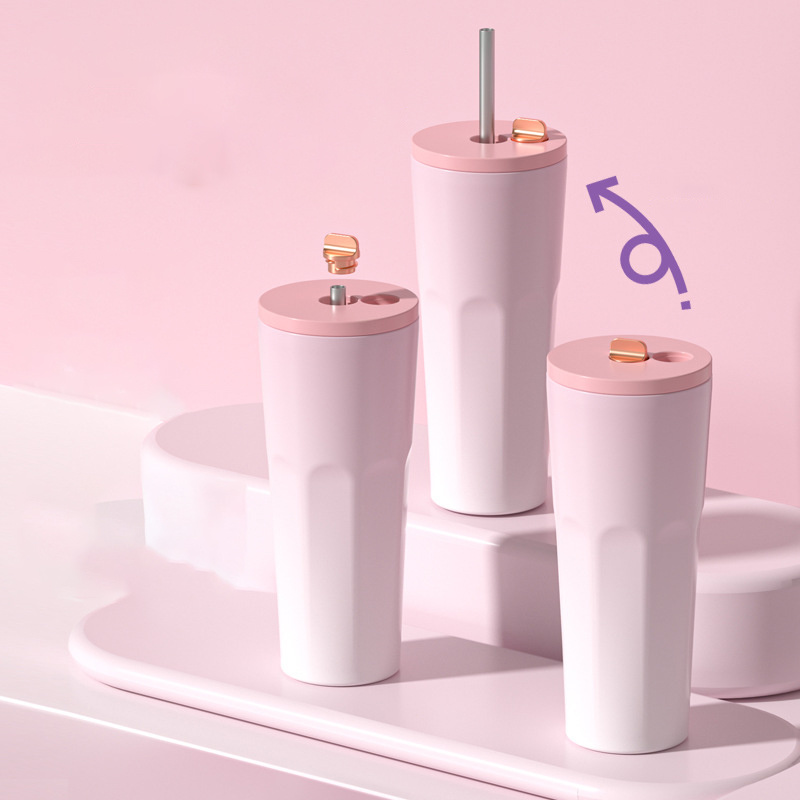 Large-capacity self-opening drinking cup