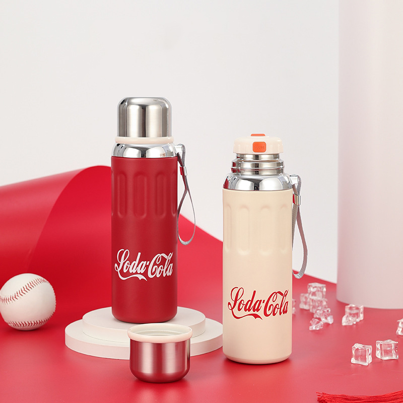 Bullet-shaped thermos cup