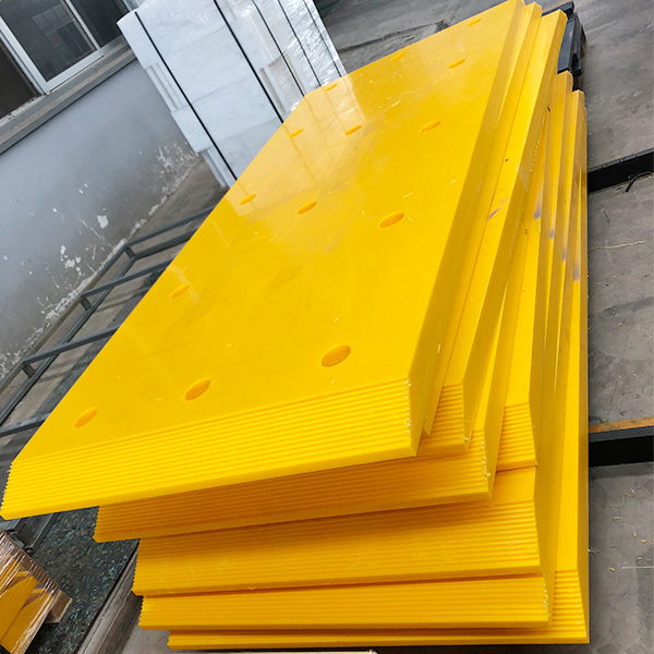 Ozone Resistant and Corrosion Resistant UHMWPE Marine Fender Facing Pads