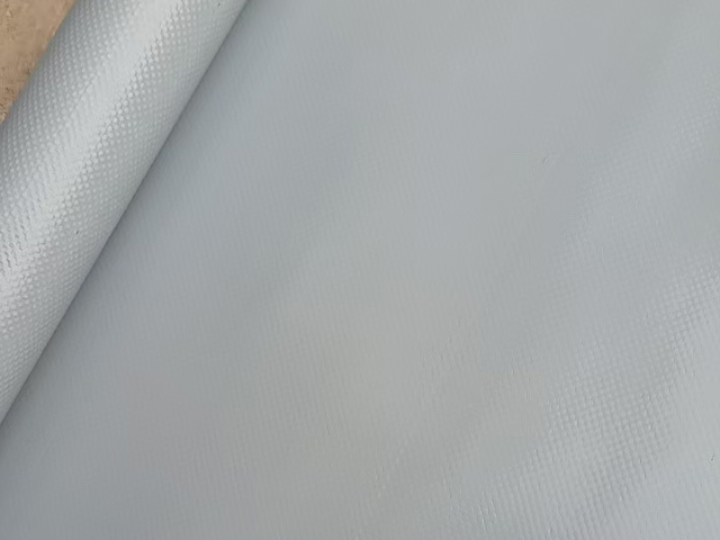 Understanding the Benefits of 600g Gray Flame-Retardant Knife Scraper Cloth