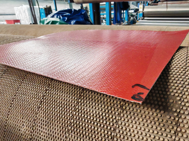 Fire-proof glass fabric