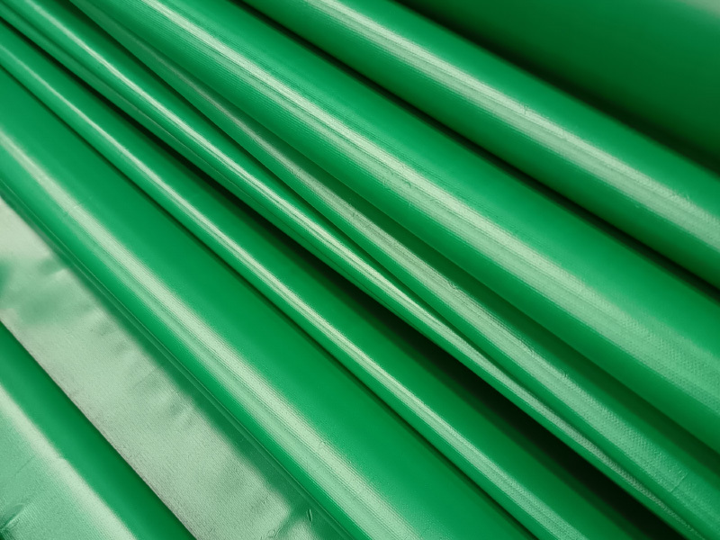 Fire-proof glass fabric