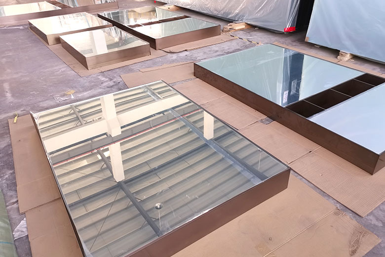 Stainless Steel Mirror for Ding Shan Riverside Clubhouse
