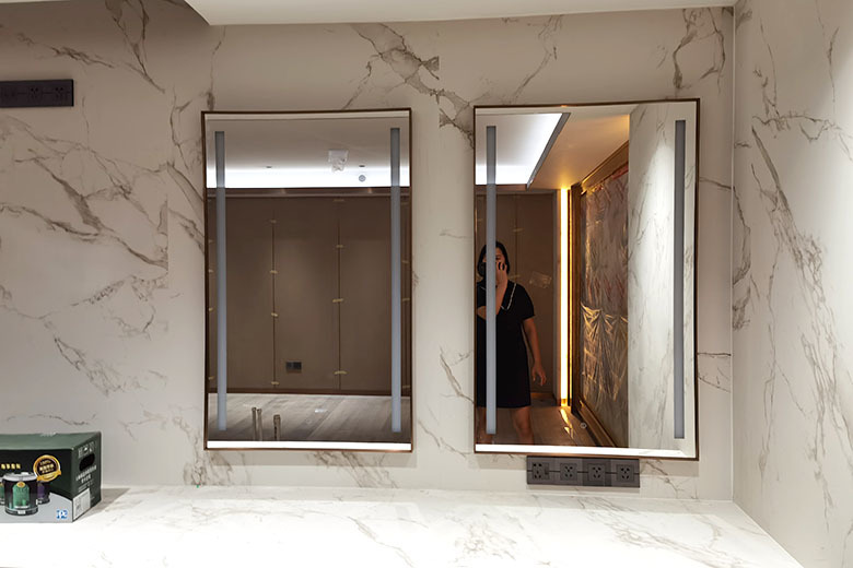 Shunde Swan Lake Villa-Magic Mirror