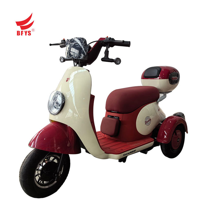 Three Wheel Battery Tricycle Mobility Scooter