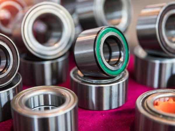 Advantages and disadvantages of bearings