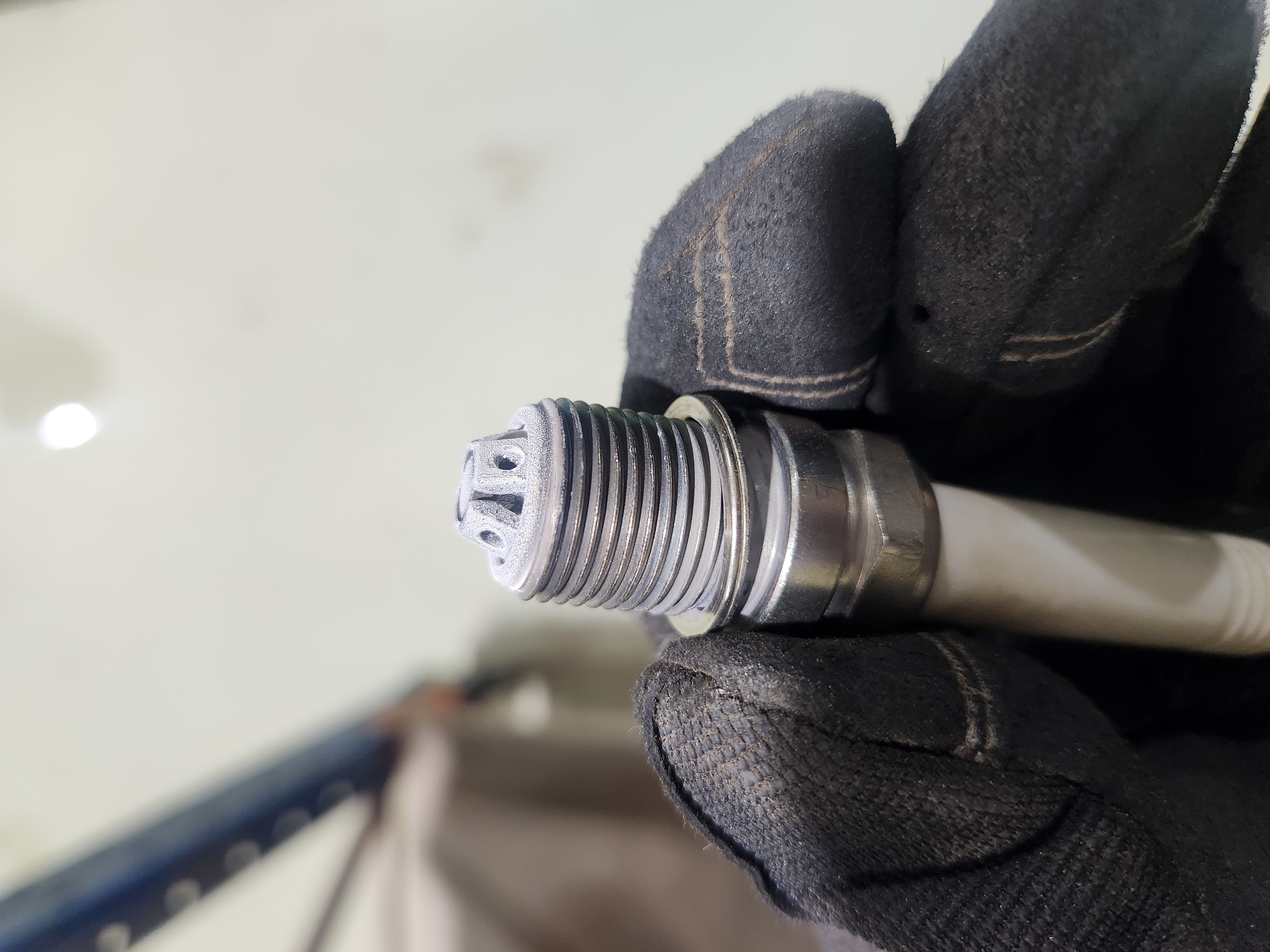 newest spark plug for natural gas engines from China manufacturer