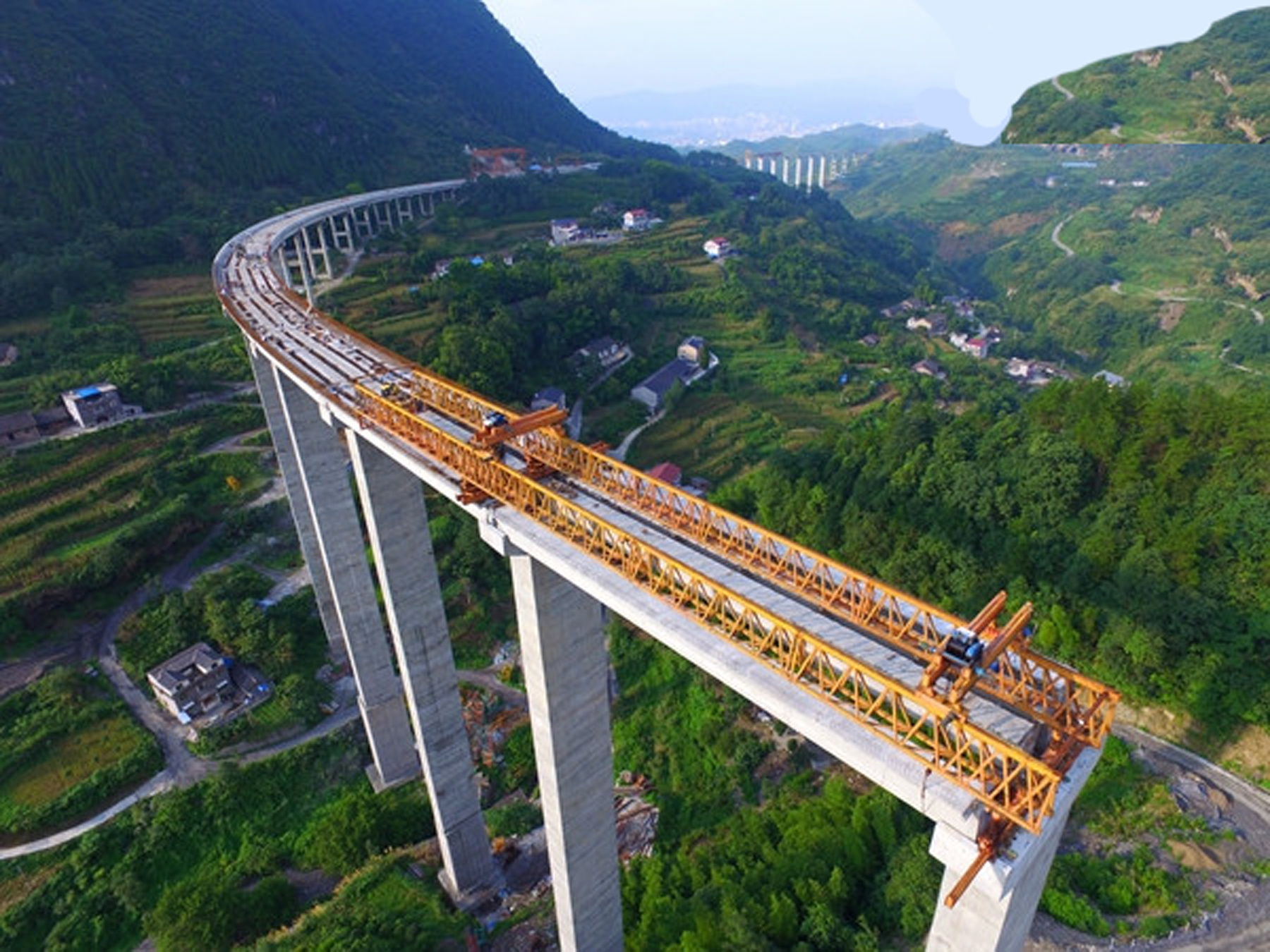新建張吉懷鐵路（一標(biāo)）（六標(biāo)）