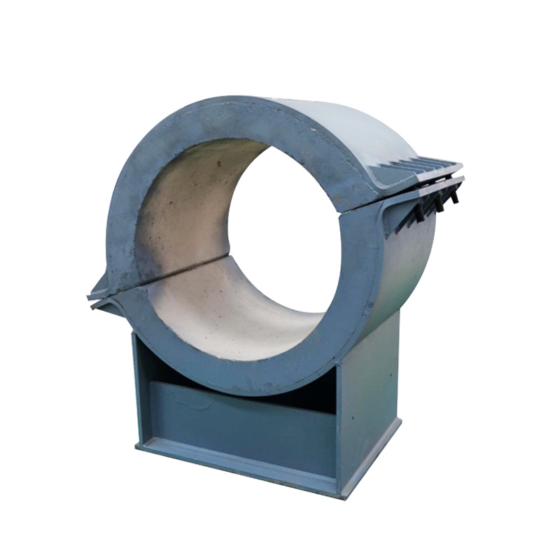 Vermiculite insulation pipe bracket